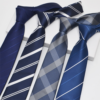 Arrow shaped tie